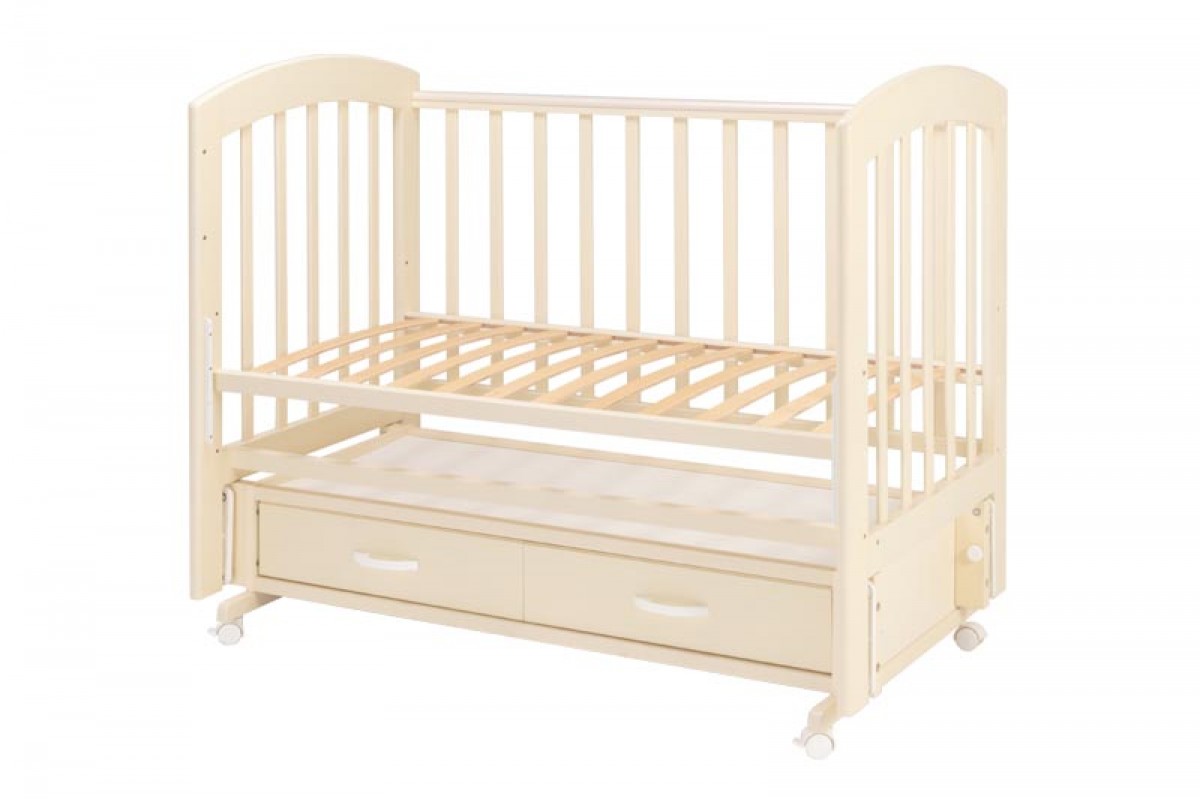 Кроватка для новорожденных с маятником и ящиком